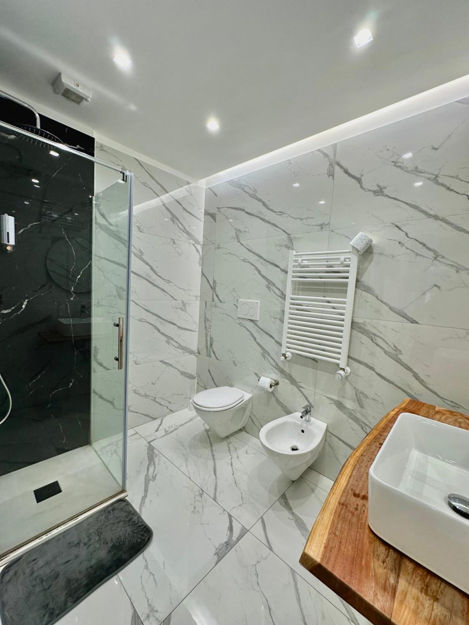 Oltremare Appartement Bari Buitenkant foto